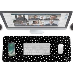 SOAR desk pad